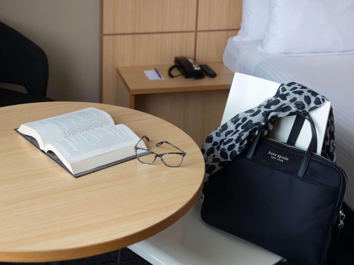 ทราเวลลอดจ์ โฮเต็ล แบงค์สทาวน์ ซิดนีย์ Hotel ภายนอก รูปภาพ