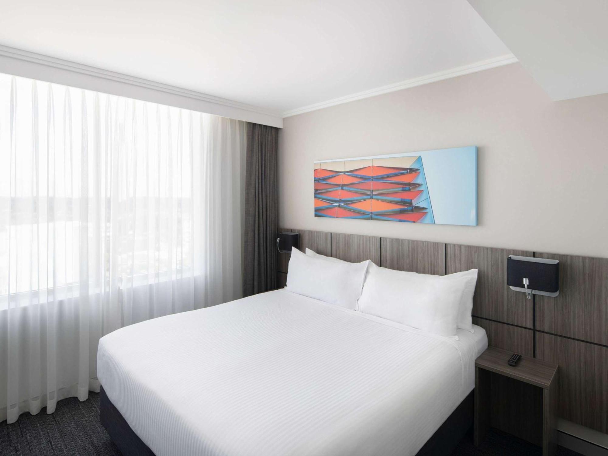 ทราเวลลอดจ์ โฮเต็ล แบงค์สทาวน์ ซิดนีย์ Hotel ภายนอก รูปภาพ